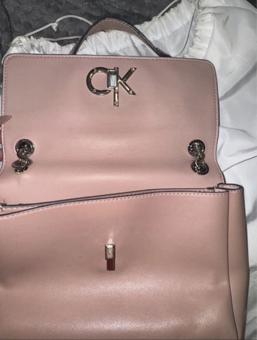 Geanta Calvin Klein