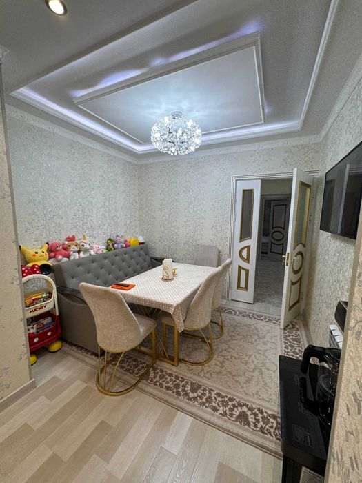 Срочно квартира сотилади