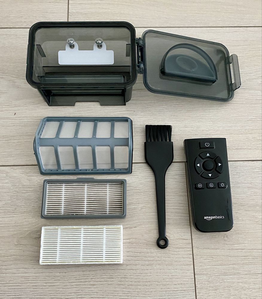 Aspirator robot Amazon Basics ca nou