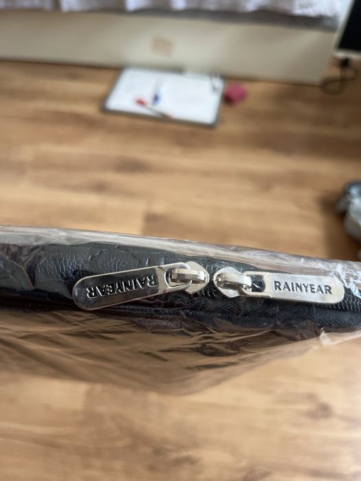 Кейс за съхранение за лаптоп 15.4”