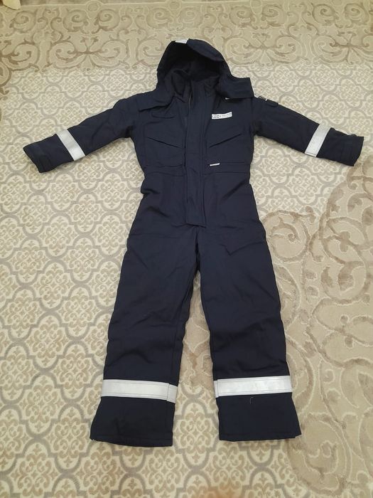 Продам спецодежду