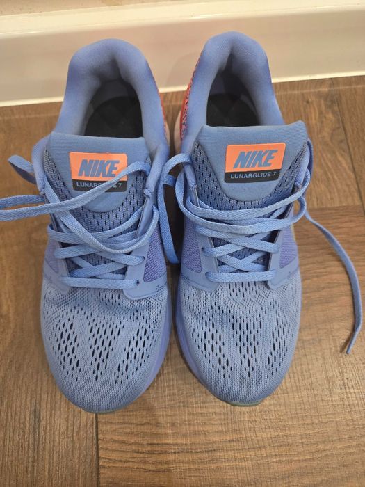 Маратонки Nike - 38 номер