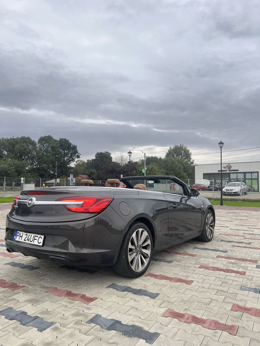 Opel Cascada.