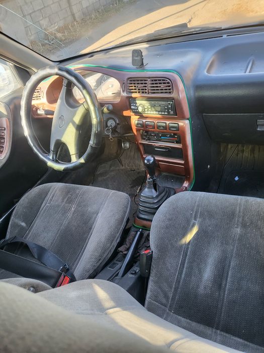 Продам машину на ходу машина Не новая