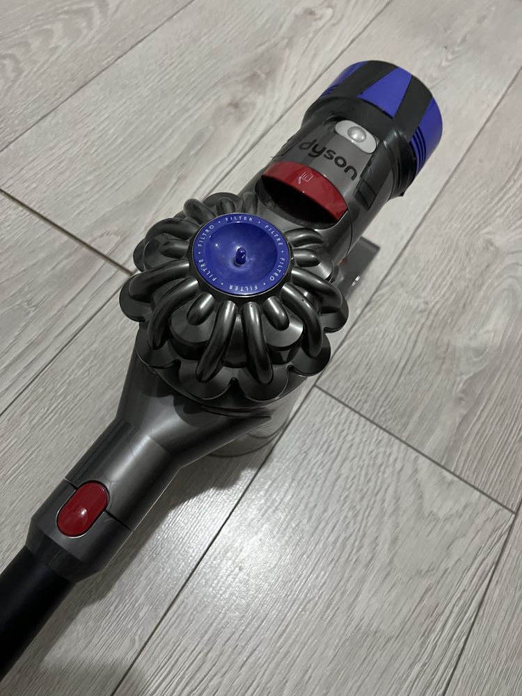 Пылисос dyson