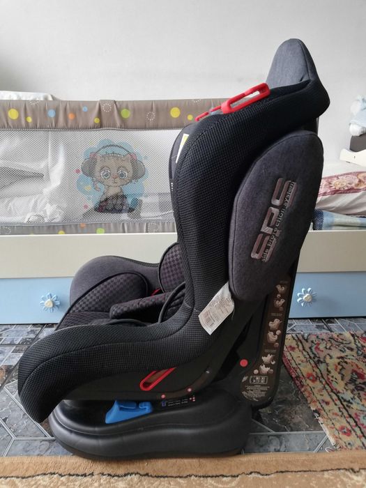 Продавам стол за кола Lorelli Jupiter SPS 0-25кг Black
