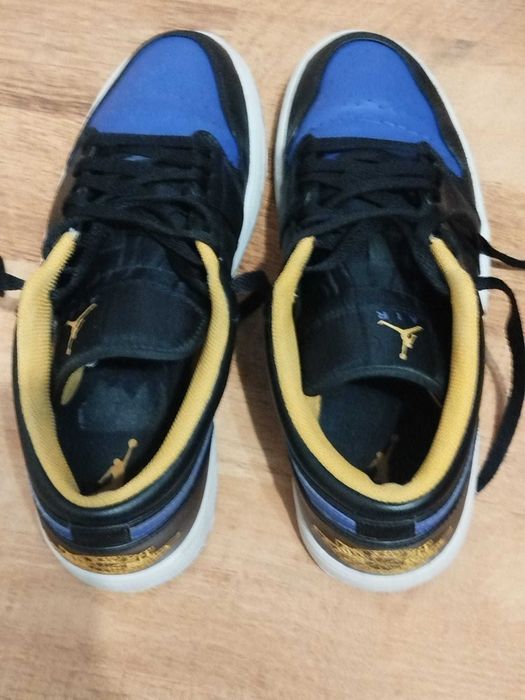 Adidași  Nike Air Jordan 1 Low Lakers,Nr 45