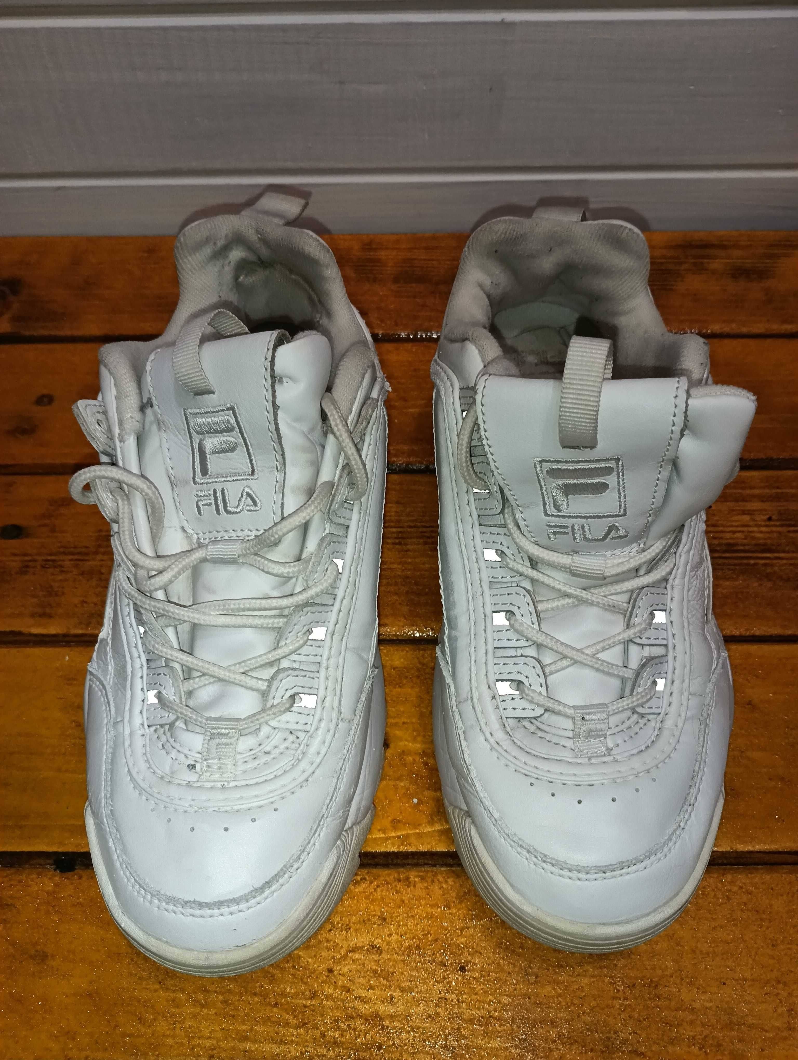 кожени Fila сникърси N 39,5 - 32 лв