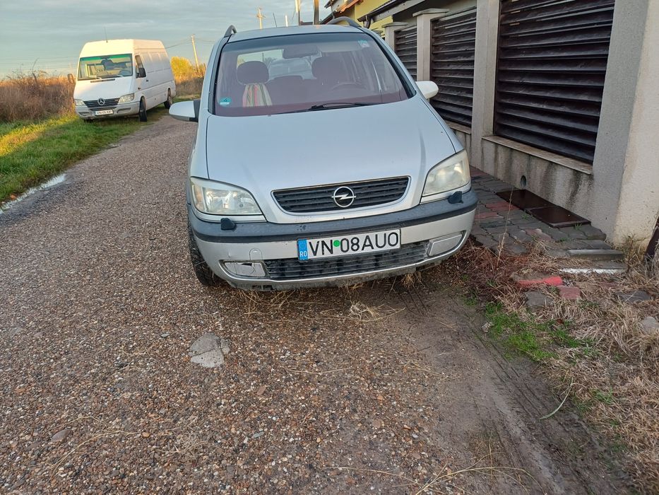 Opel zafira 1.8 benzina