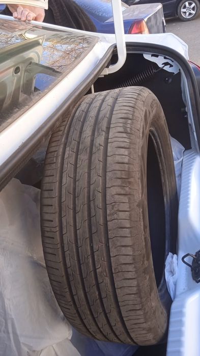 Vând anvelope de vară uzate, în bună stare