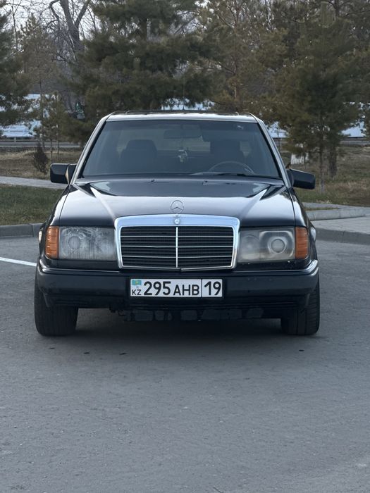 Мерс 124 СРОЧНО!!!