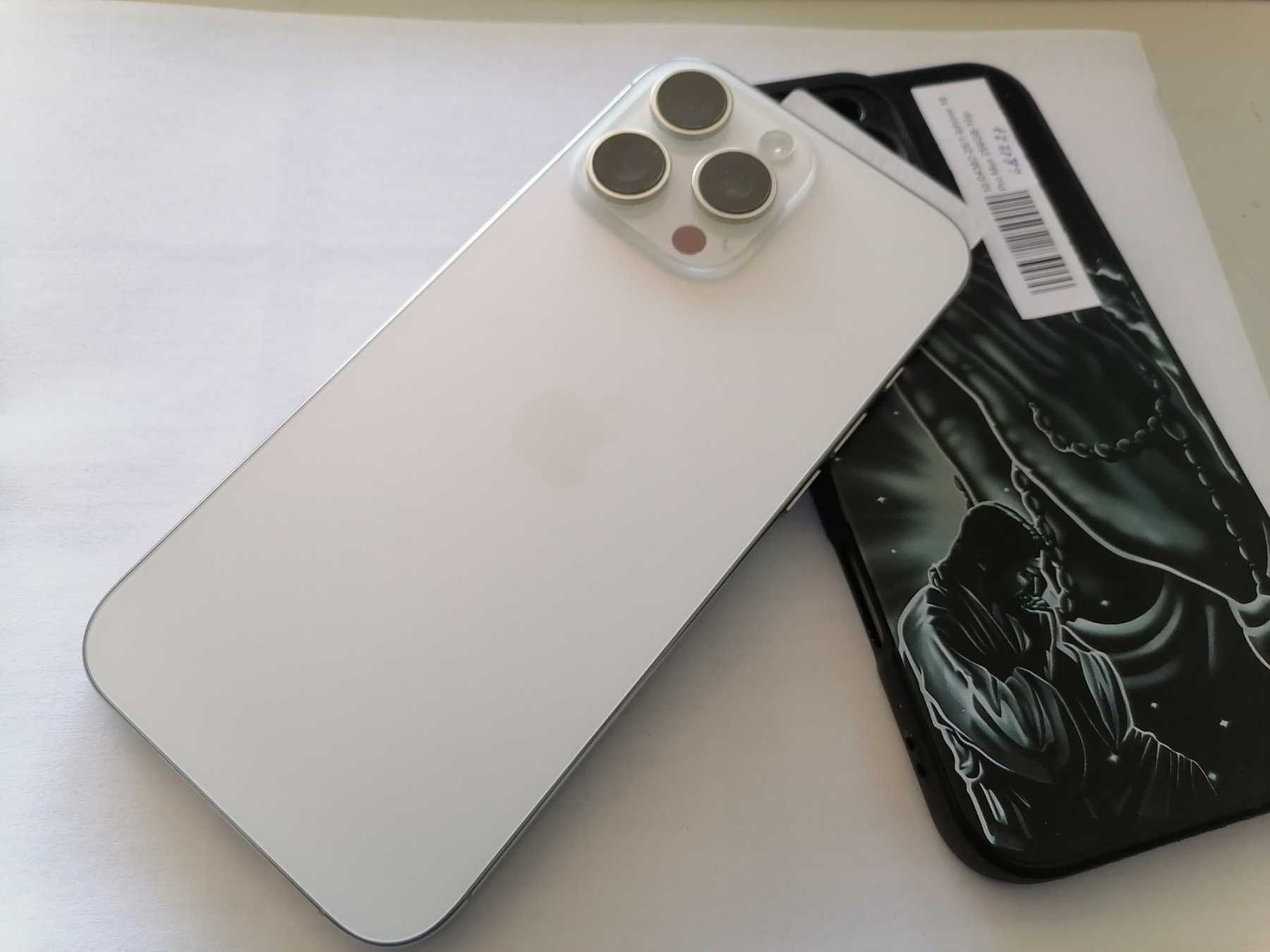 Мобилен телефон Apple Iphone 16 pro max 256GB 100%