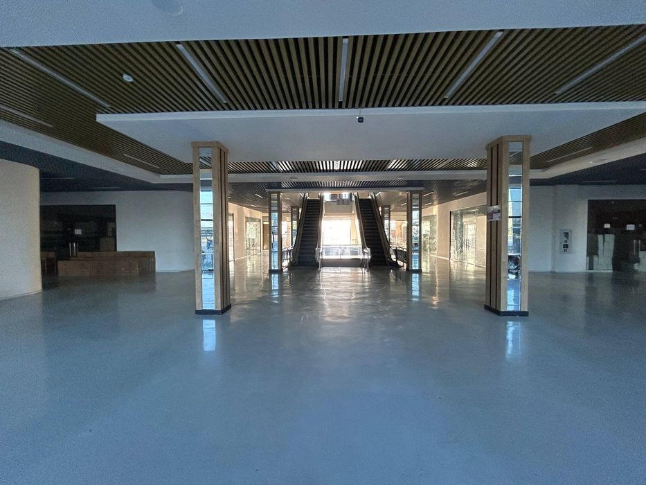 Олтинкўлда савдо дўконлари сотилади