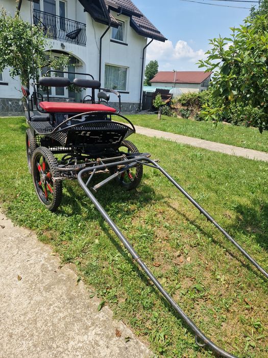 Vând trăsură maraton stare bună