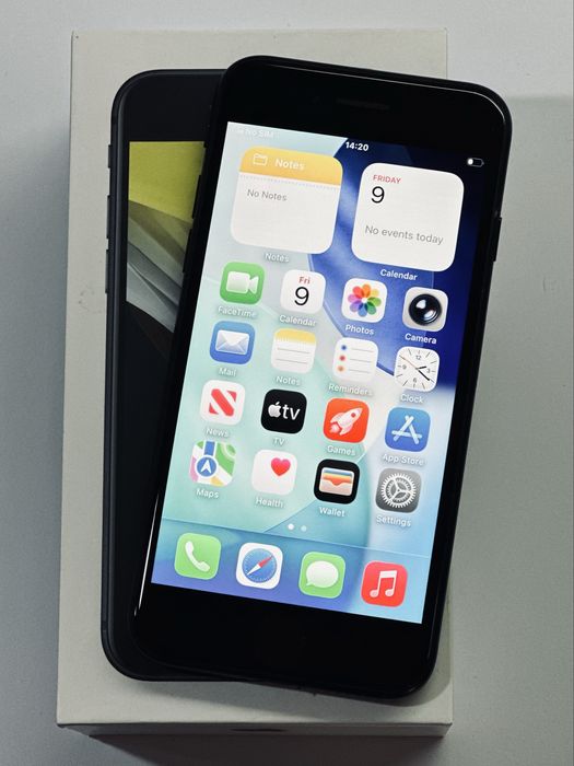 iPhone SE2020 Black 99% battery