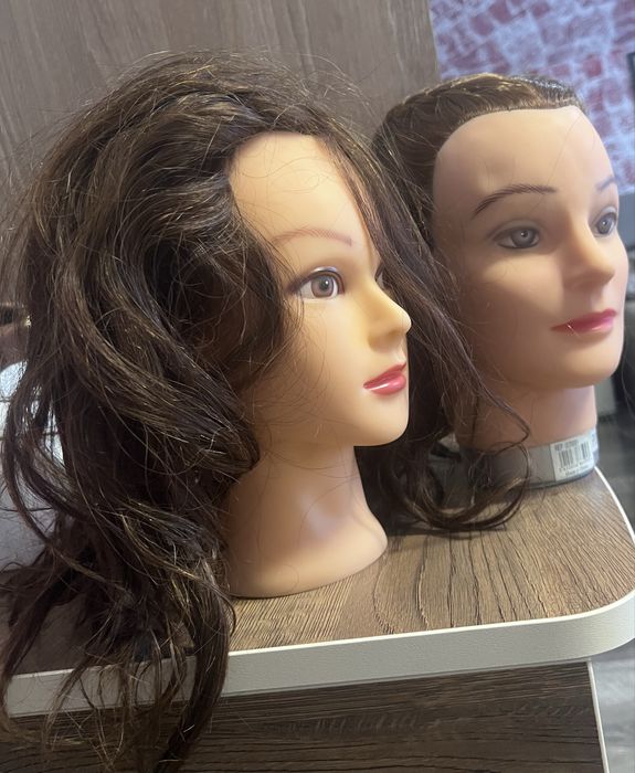 Cap de manechin doua modele