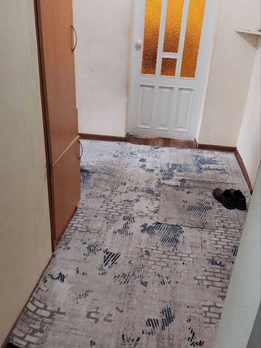 Чилонзор-18 Панель 2/4/9 балкон 1/7 Ориентир Парламент