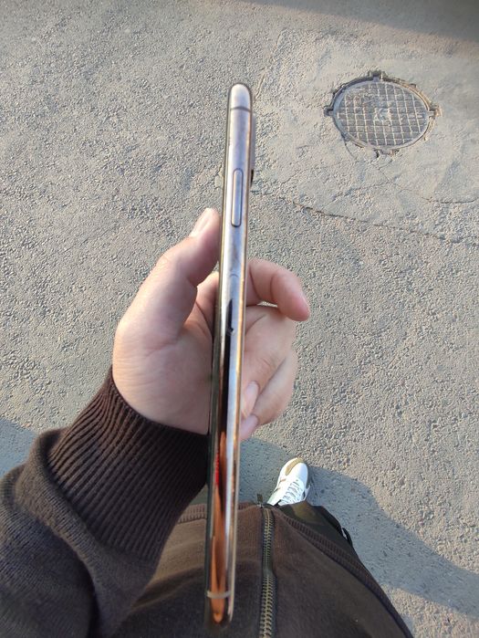 Iphone Xs max 64