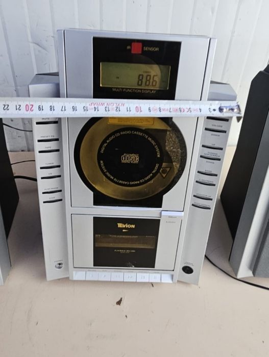 Combina Tevion MCD 2000