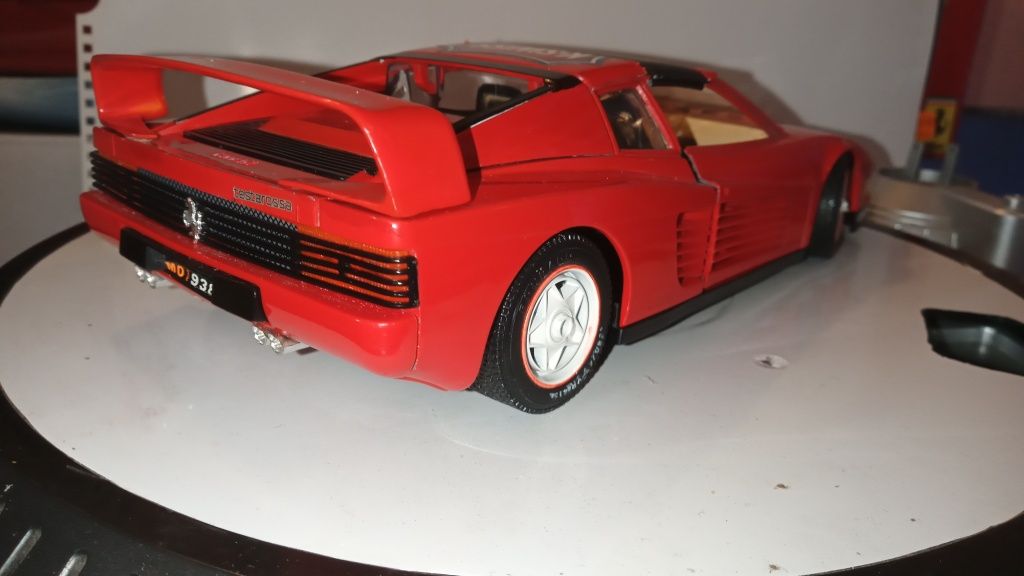 Ferrari 1:18 , 512M Testarossa,targa,spider