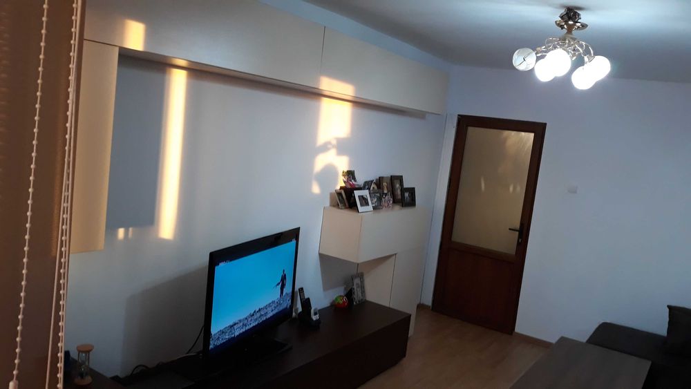 Mobilă pal , mdf si decoratiuni pentru casa