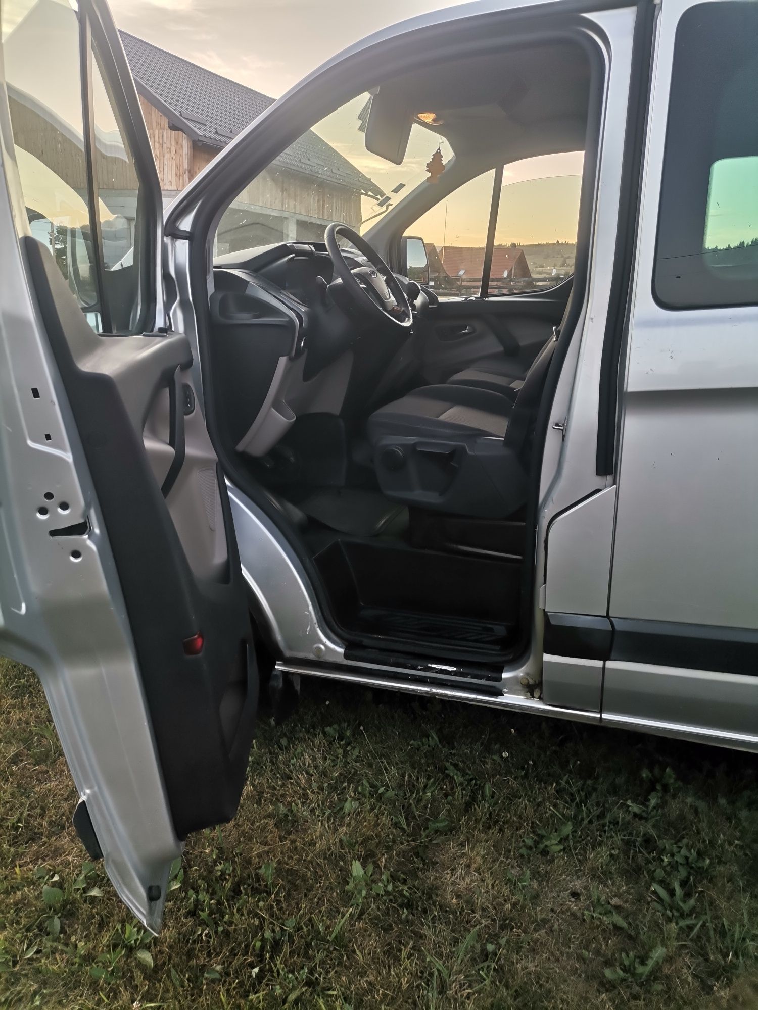 Autoutilitare Ford Custom an 2013