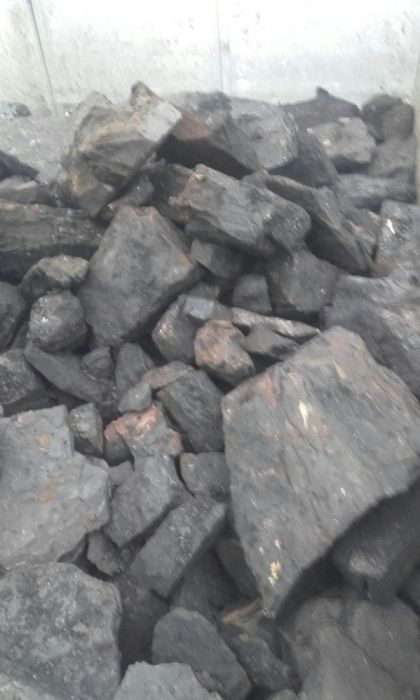 Cărbune lignit