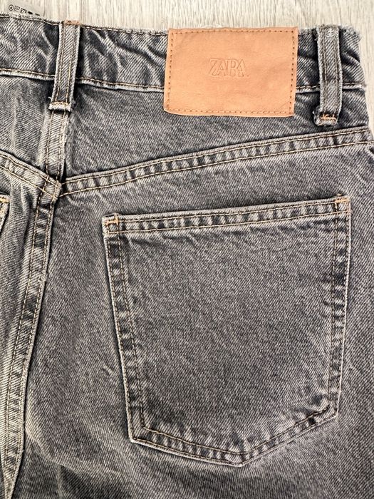 Дънки Mom fit сиви Zara