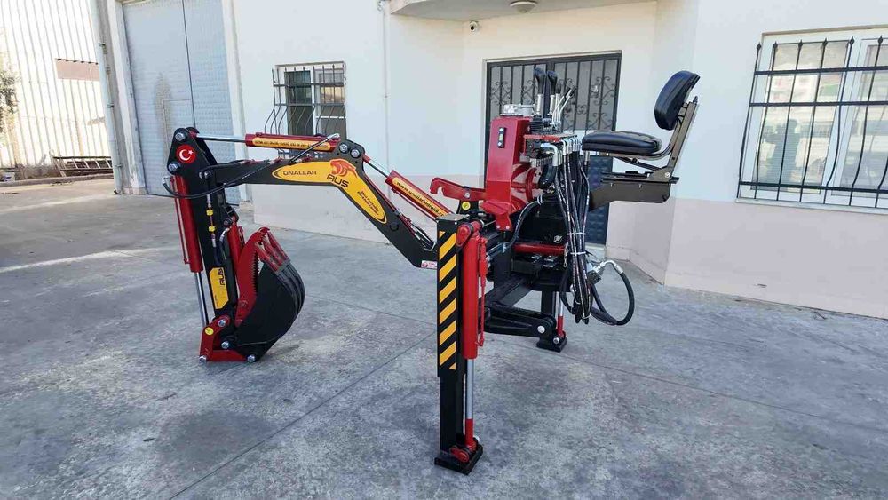brat excavare pentru tractor 50 - 90 cp (pe tiranti)