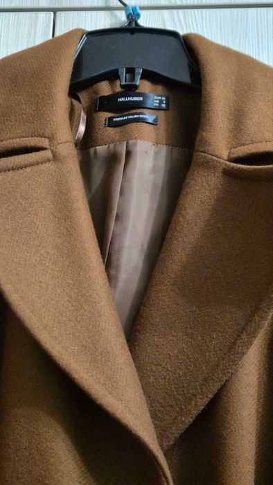 Палто Hallhuber EUR 36 вълна