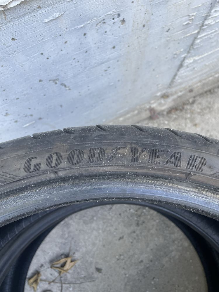 Good Year Eagle F1 Asymmetric 275-30-20
