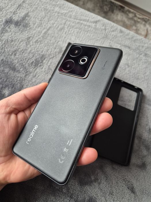 Realme GT 7T / 12 GB RAM