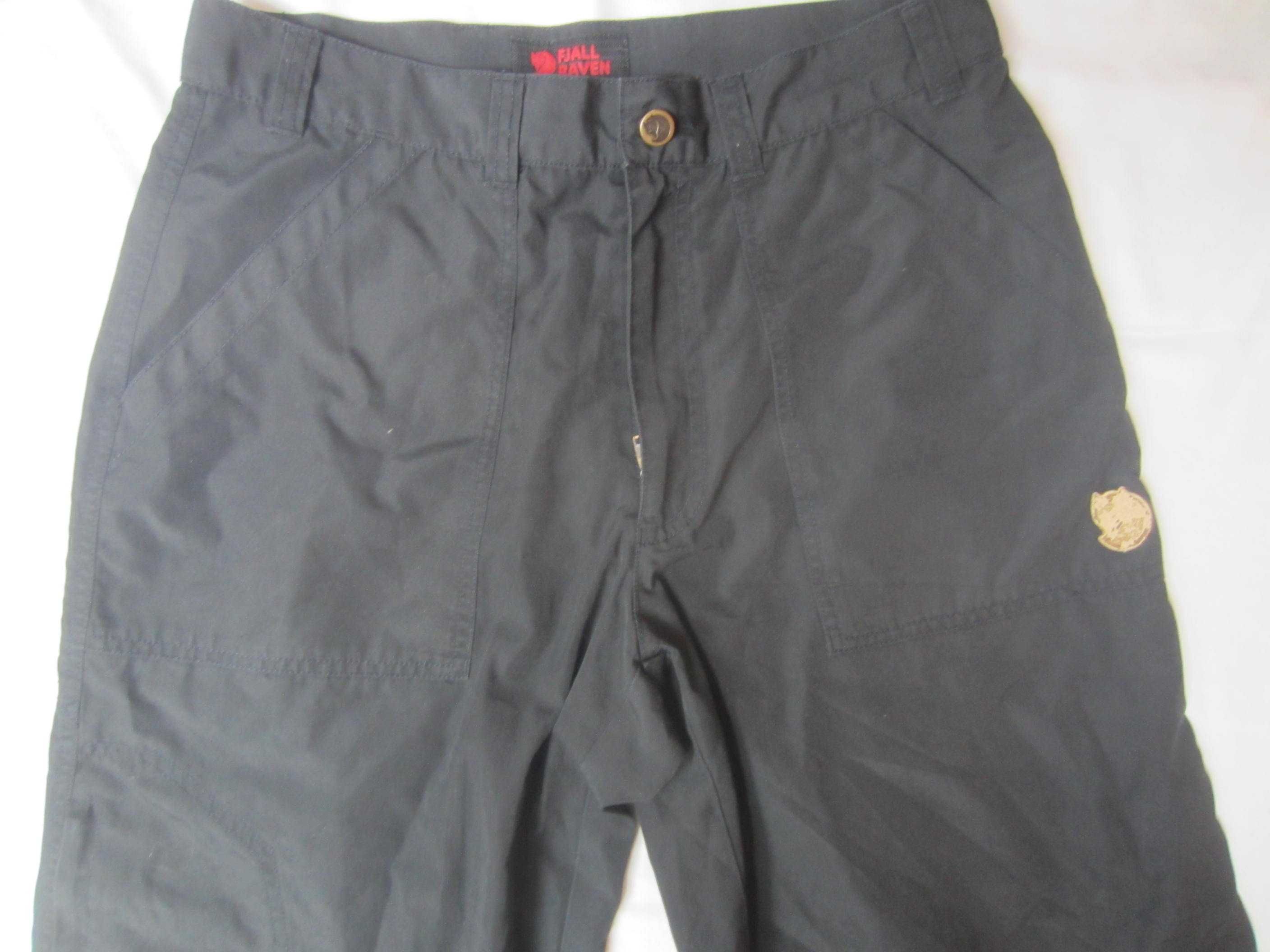 Pantalon dama drumetie bermude Fjall Raven,mas.40, Talie=78cm