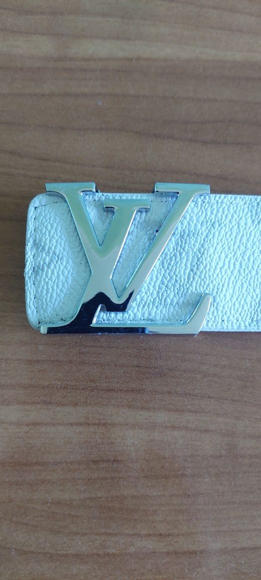Curea louis vuitton