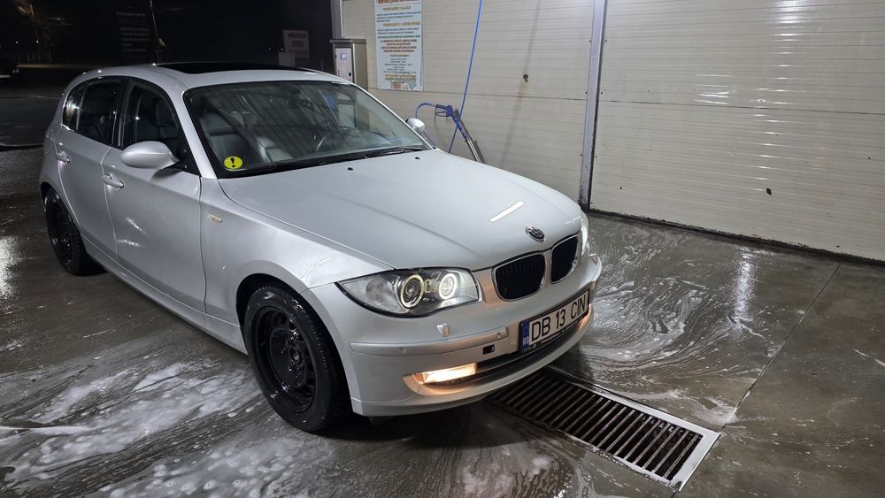 Seria 1 118d 2008 143cp