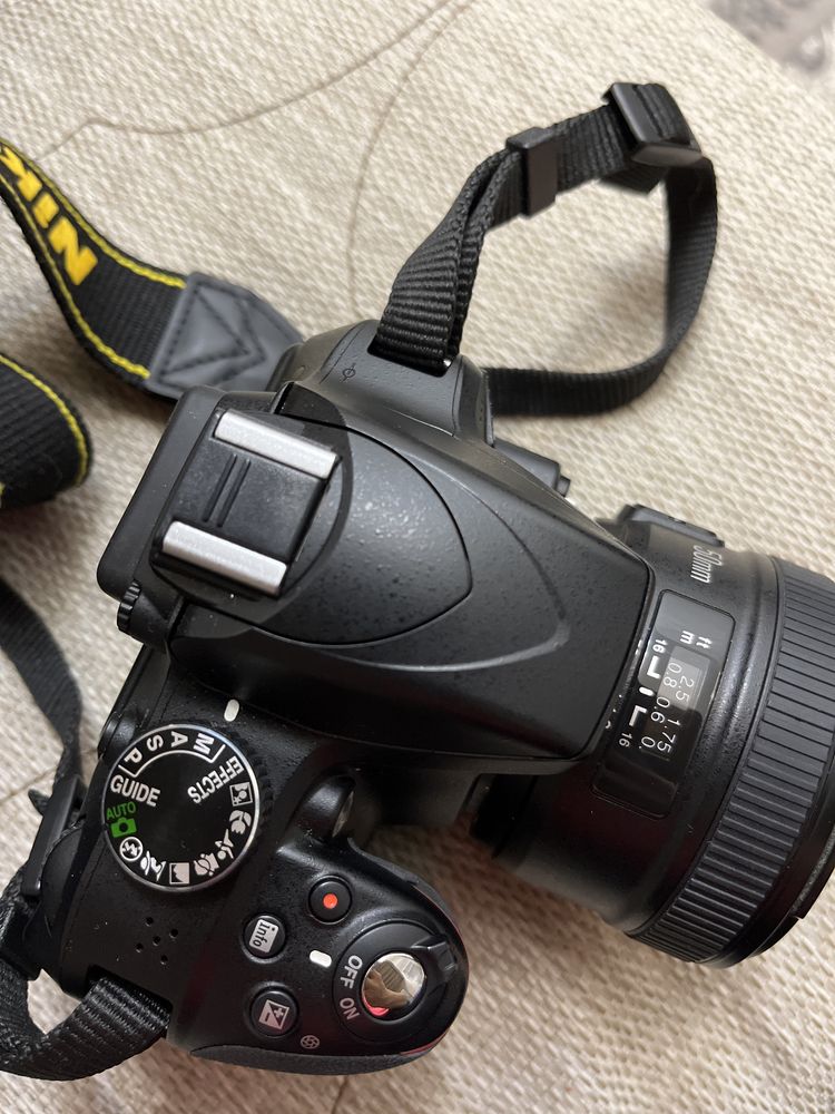 Nikon d3300 + 2 объектива 50mm 1.8 Yongnuo, и Nikon 18-55