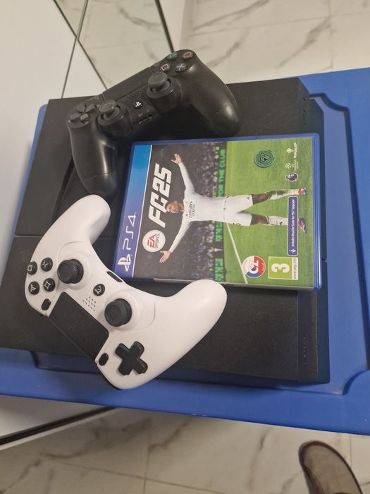 Vând PS 4 Slim limitation Edision