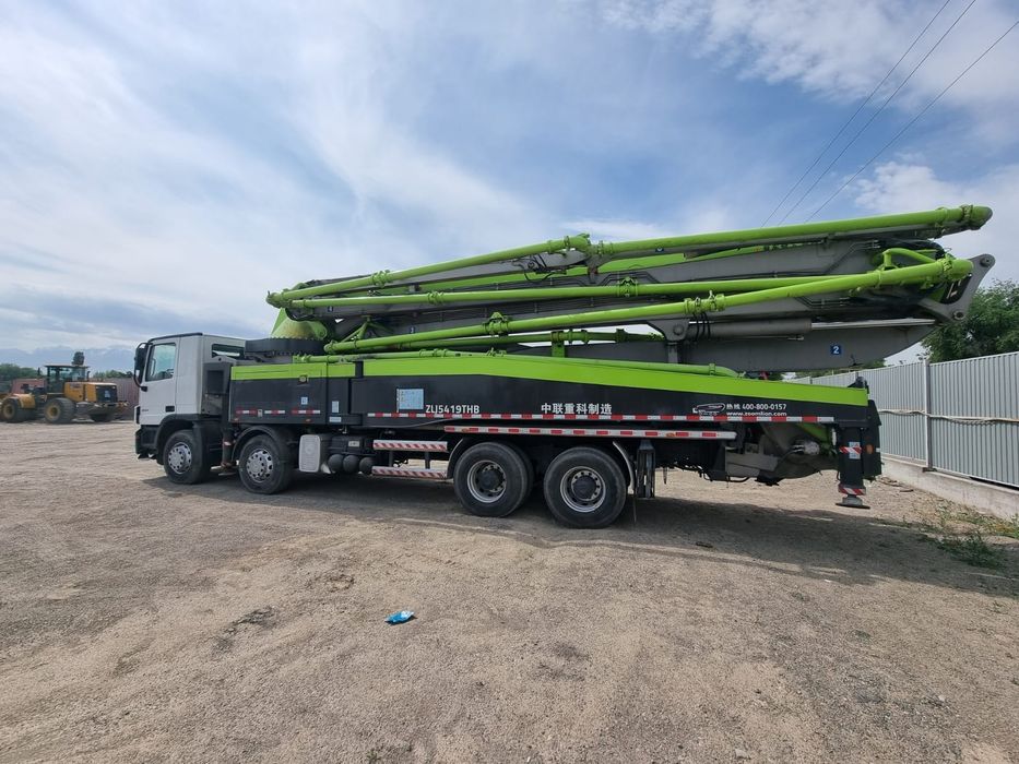 Автобетонасос Mercedes Benz Actros Zoomlion