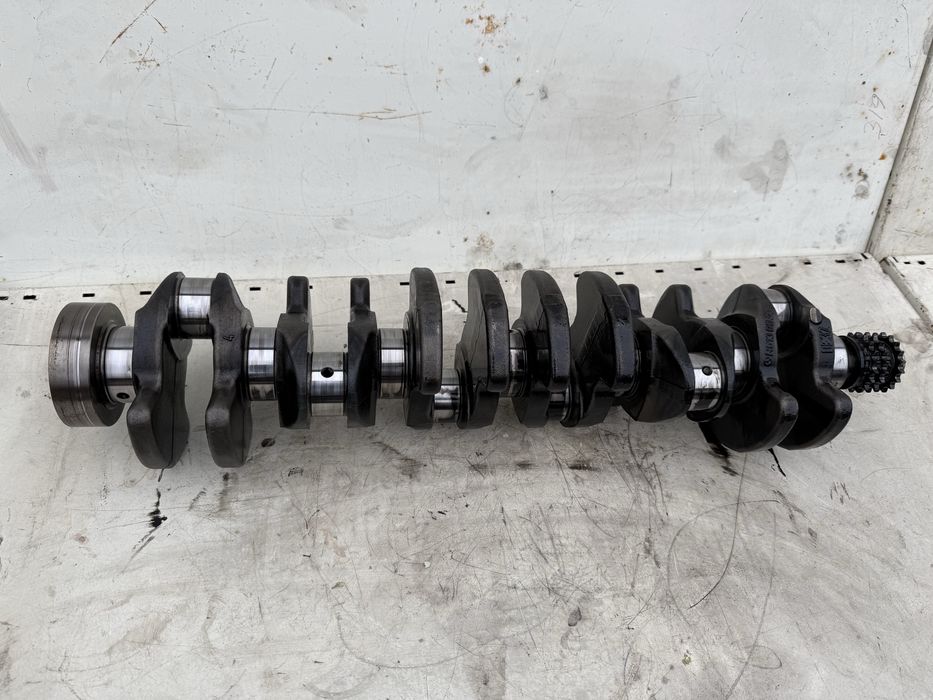 Колянов вал за мерцедес ОМ648 Е класа Ескласа 3,2цди/w211 w220 3,2cdi