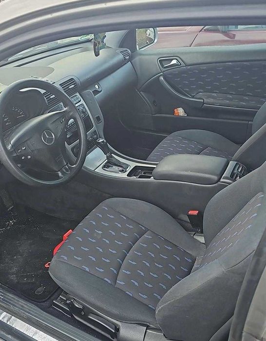 Mercedes C200 Kompressor 163 CP Coupe Automat
