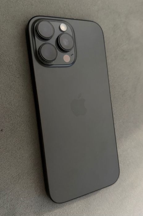 Iphone 16 pro max 256gb КАТО НОВ ГАРАНЦИЯ 1г