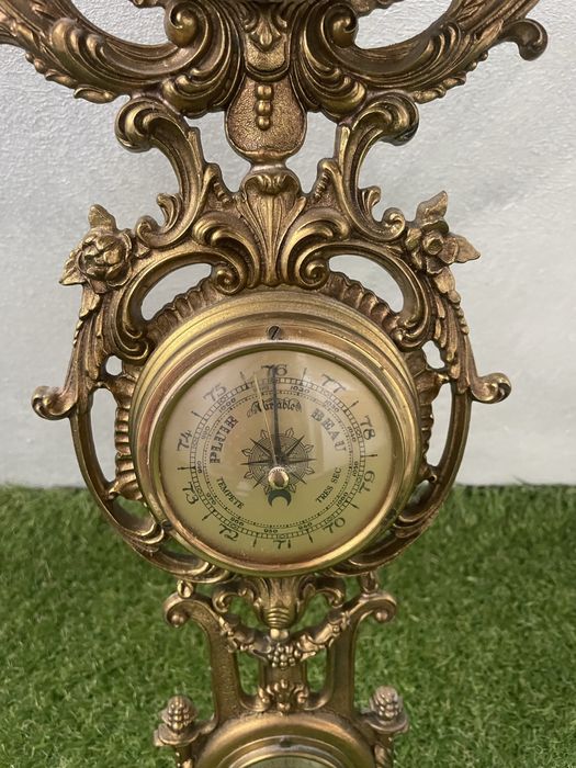 Ceas de perete vechi