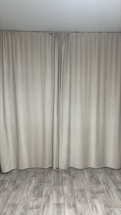 Шторы продам велюр