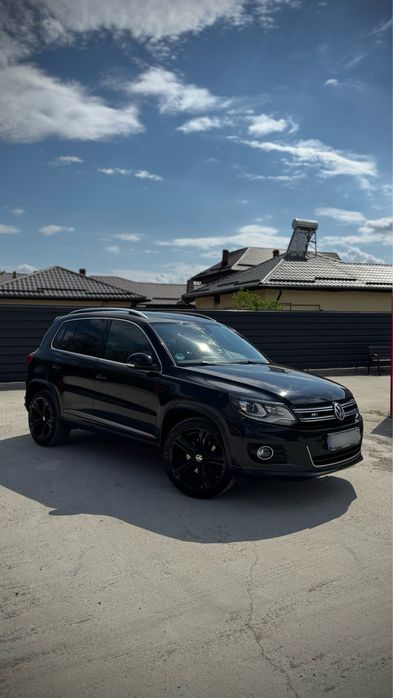 Volkswagen Tiguan R-LINE