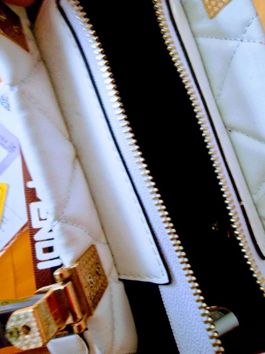 Geanta damă,editie limitată, logo imprimat, saculet, etichetă