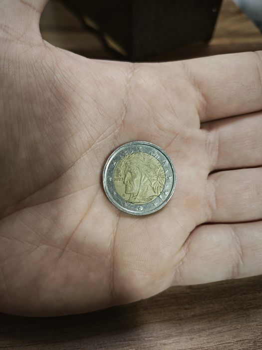 Рядка монета 2 евро 2002 година Италия