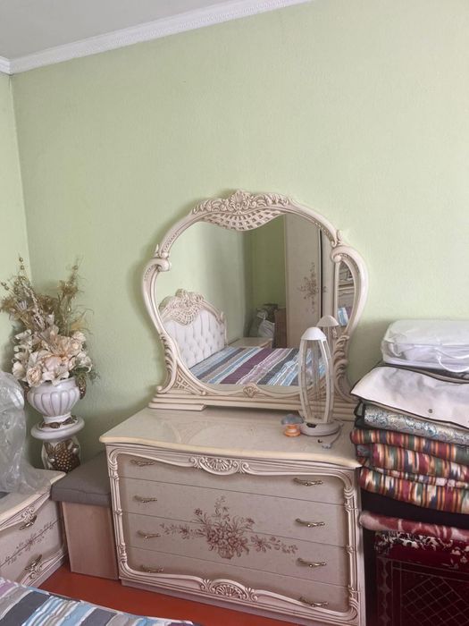 Спальня в отличном состоянии — уступлю при быстром заборе