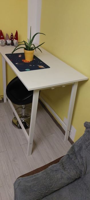 Masa de birou cu scaun