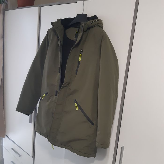 Vand geaca băieți marimea 158/164