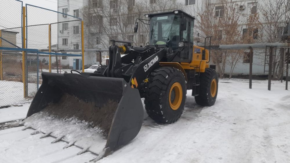 Услуги Погрузчика. Погрузчик Кызмет 3-КУБ  5-ТОННА.